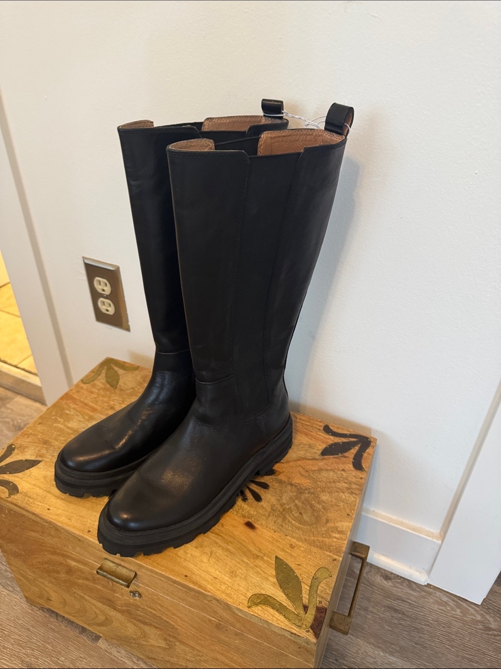 Madewell Poppy tall lug sole boots size 7.5 - Picture 6 of 7